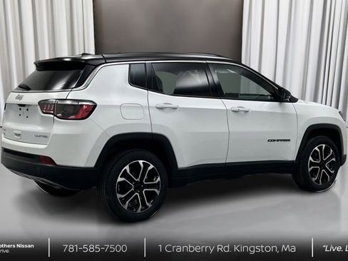 Used 2023 Jeep Compass Limited image 5