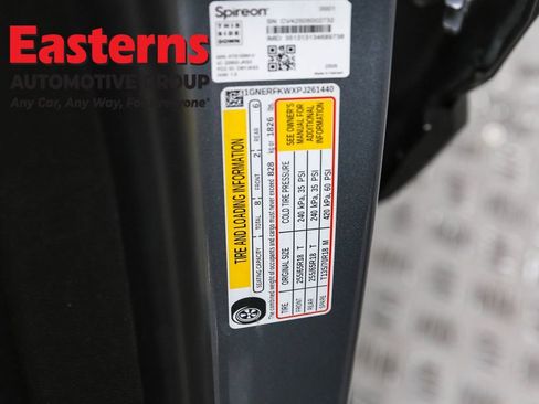 Used 2023 Chevrolet Traverse LS image 35