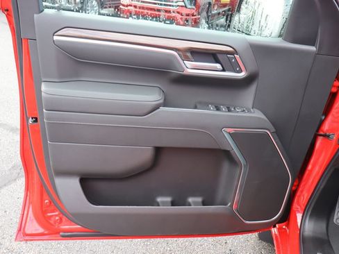 New 2026 Chevrolet Silverado 1500 LT w/ Convenience Package II AWD/4WD image 4