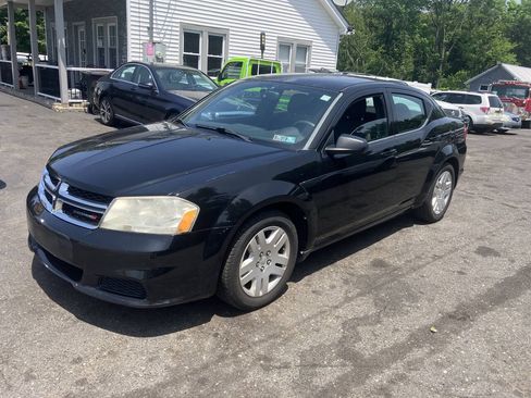 Used 2013 Dodge Avenger SE FWD image 11