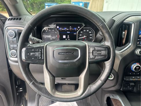 Used 2021 GMC Sierra 1500 Denali w/ Driver Alert Package II AWD/4WD image 28