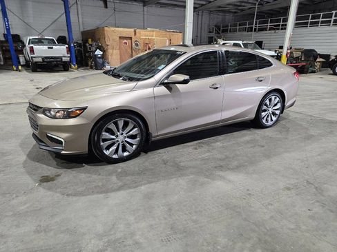 Used 2018 Chevrolet Malibu Premier w/ Premier Sun and Wheel Package image 1