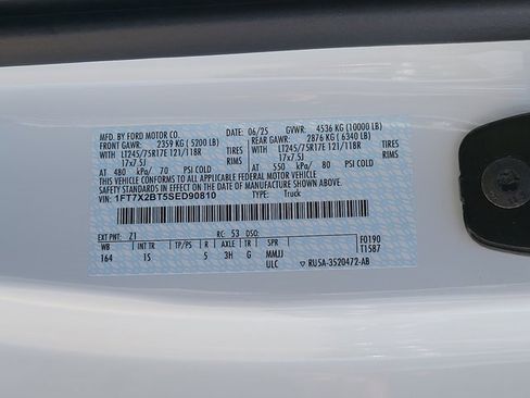 New 2025 Ford F250 XL w/ XL Chrome Package image 14