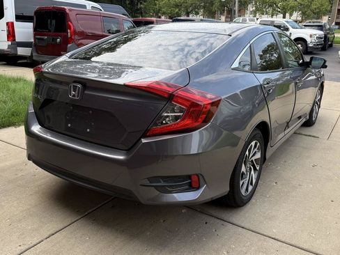 Used 2016 Honda Civic EX image 7