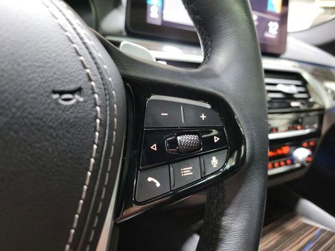 Used 2023 BMW 530e w/ Executive Package image 17