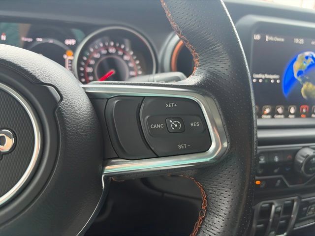 Used 2022 Jeep Gladiator Mojave w/ LED Lighting Group AWD/4WD image 11
