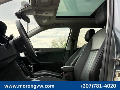 Used 2023 Volkswagen Tiguan SE w/ Panoramic Sunroof Package AWD/4WD image 30