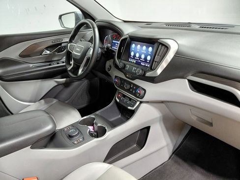 Certified 2024 GMC Terrain SLT image 24