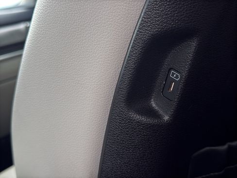 Used 2023 Kia Telluride SX image 56