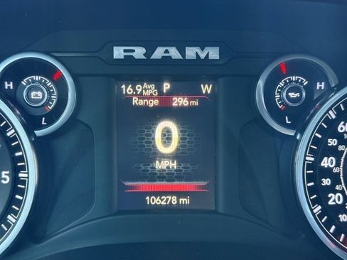 Used 2019 RAM 1500 Big Horn image 33