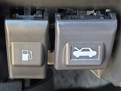 Used 2023 MAZDA CX-5 Carbon Edition image 22