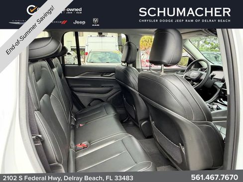 Certified 2023 Jeep Grand Cherokee Limited AWD/4WD image 19