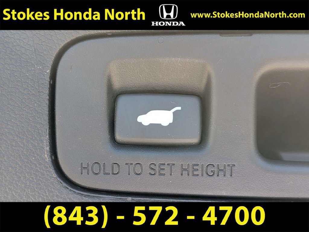 Used 2020 Honda CR-V Touring image 17