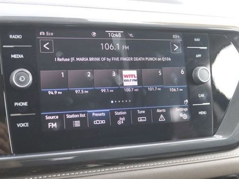 Used 2024 Volkswagen Taos SEL image 25