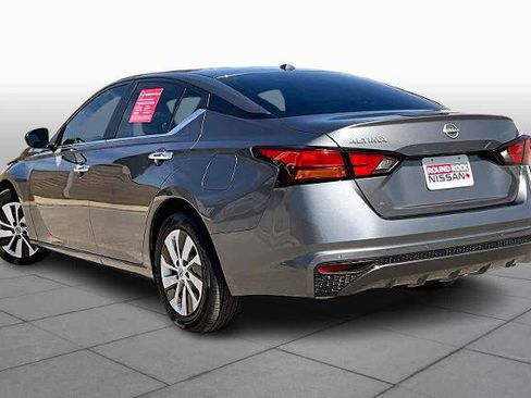 Certified 2025 Nissan Altima 2.5 S image 12