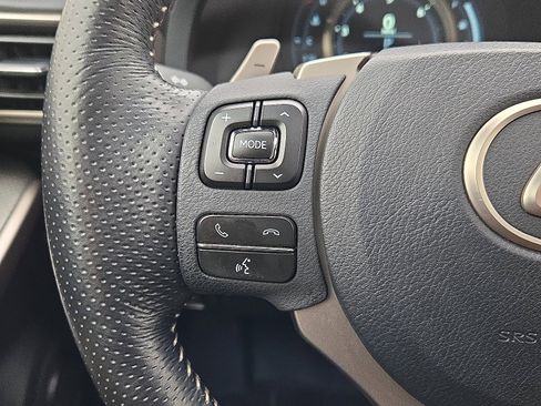 Used 2018 Lexus IS 300 F Sport w/ F Sport Package image 21