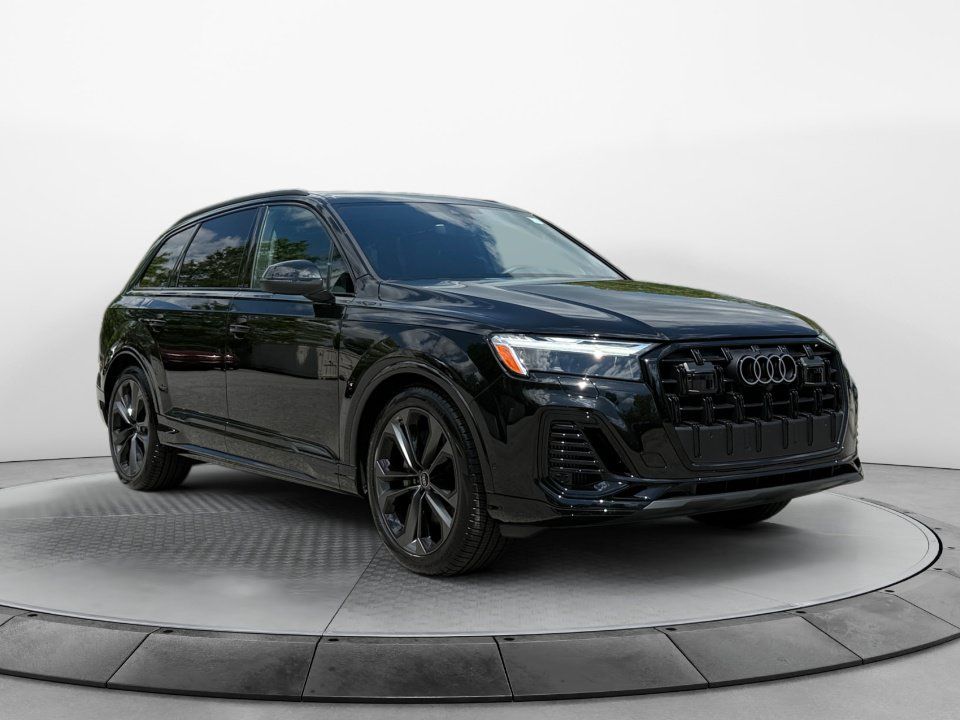 Certified 2026 Audi Q7 3.0T Premium Plus AWD/4WD image 1