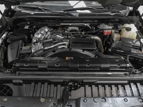 Used 2024 GMC Sierra 2500 AT4 w/ AT4 Premium Plus Package AWD/4WD image 56
