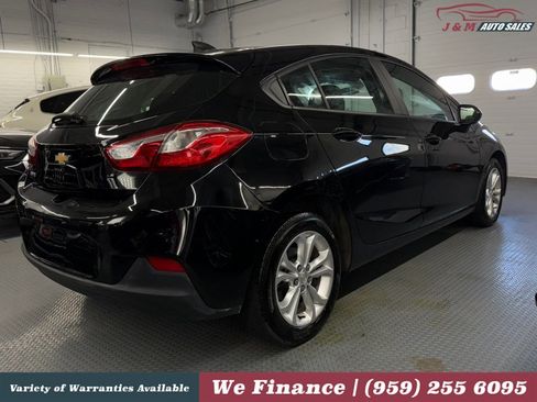 Used 2019 Chevrolet Cruze LS w/ LS Convenience Package FWD image 7