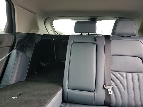 Used 2023 Nissan Ariya image 26