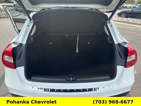 Used 2017 Mercedes-Benz GLA 250 4MATIC image 26