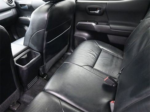 Used 2020 Toyota Tacoma TRD Sport w/ TRD Premium Sport Package image 22