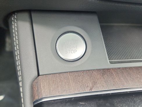 Used 2023 Audi Q5 Premium Plus w/ Premium Plus Package image 29