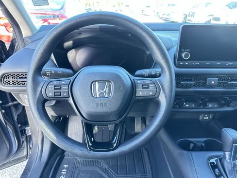 Used 2024 Honda HR-V LX image 34