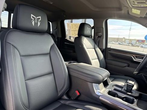 New 2025 Chevrolet Silverado 1500 RST AWD/4WD image 29
