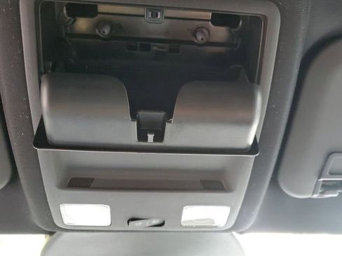 Used 2025 Ford Escape ST-Line image 38