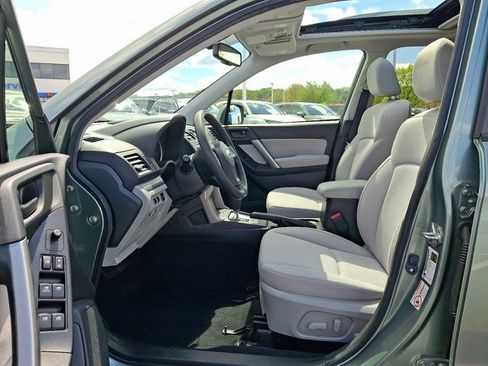 Used 2015 Subaru Forester 2.5i Premium AWD/4WD image 13