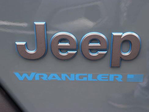 Used 2024 Jeep Wrangler Unlimited Rubicon 4xe AWD/4WD image 65