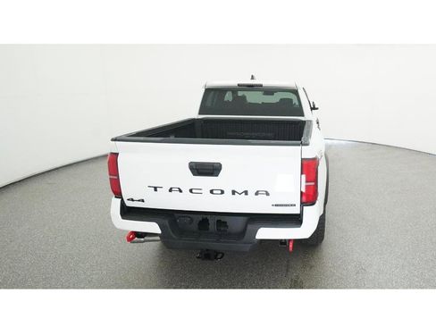 New 2025 Toyota Tacoma TRD Off-Road AWD/4WD image 7