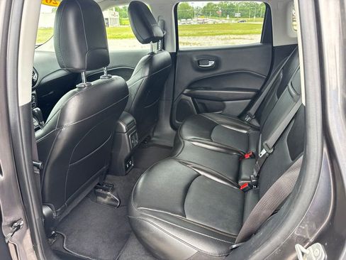 Used 2020 Jeep Compass Limited AWD/4WD image 14