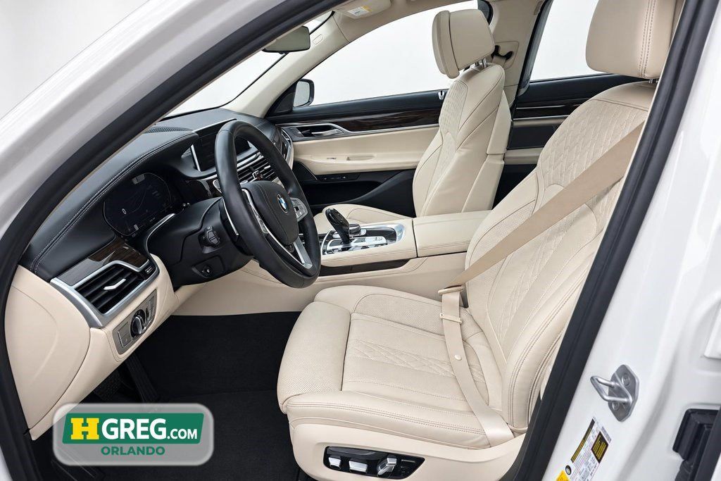 Used 2021 BMW 750i xDrive w/ Executive Package AWD/4WD image 10