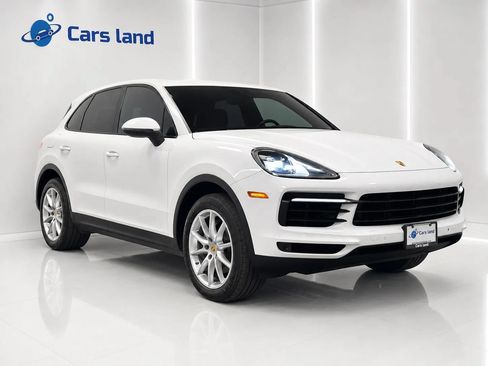 Used 2019 Porsche Cayenne AWD/4WD image 1