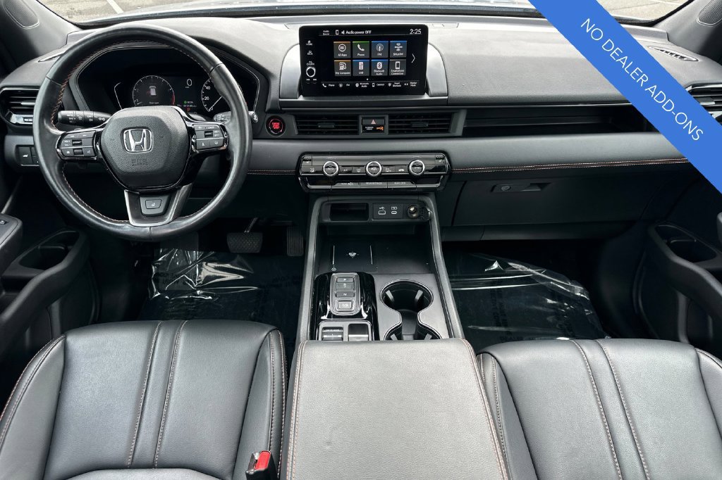 Certified 2025 Honda Pilot TrailSport image 15