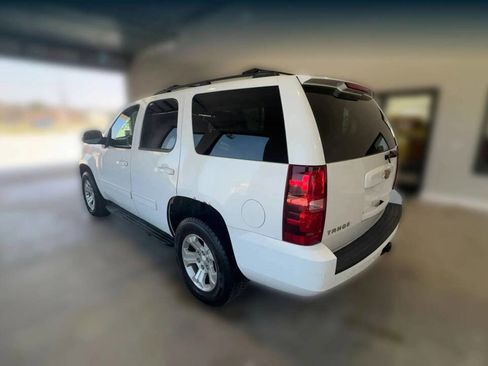 Used 2010 Chevrolet Tahoe LT image 4