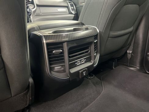 Used 2025 RAM 1500 Big Horn AWD/4WD image 21