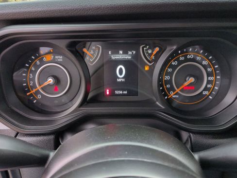 Certified 2024 Jeep Wrangler Sport image 31