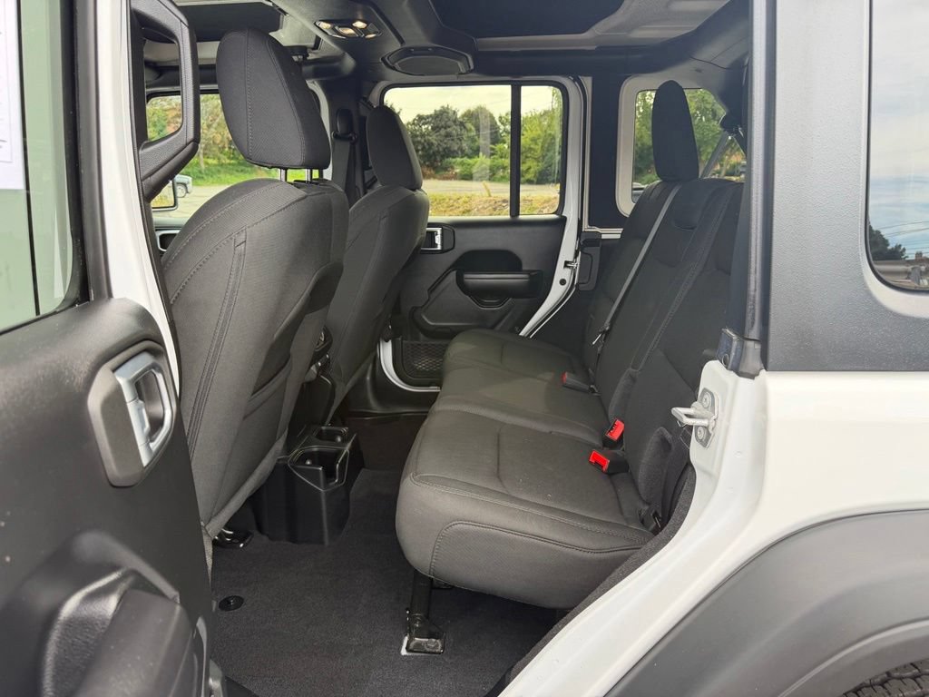 Used 2021 Jeep Wrangler Unlimited Sport AWD/4WD image 12