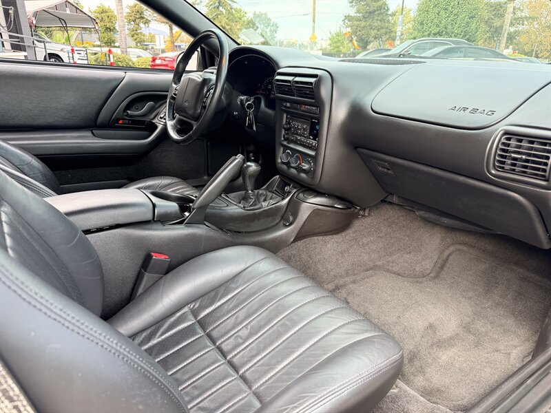 Used 2002 Chevrolet Camaro Z28 w/ SS Performance/Appearance Pkg RWD image 24