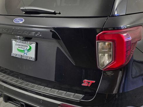 Used 2020 Ford Explorer ST w/ ST Street Pack AWD/4WD image 14