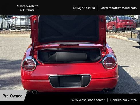 Used 2005 Ford Thunderbird RWD image 20