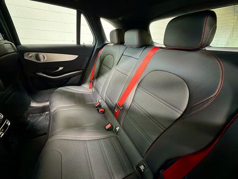 Used 2019 Mercedes-Benz GLC 43 AMG 4MATIC image 21