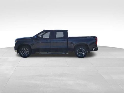 Used 2022 Chevrolet Silverado 1500 LT image 8