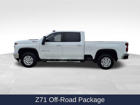 Used 2023 Chevrolet Silverado 2500 LT w/ Convenience Package AWD/4WD image 5