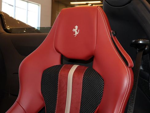 Certified 2021 Ferrari 812 GTS RWD image 78
