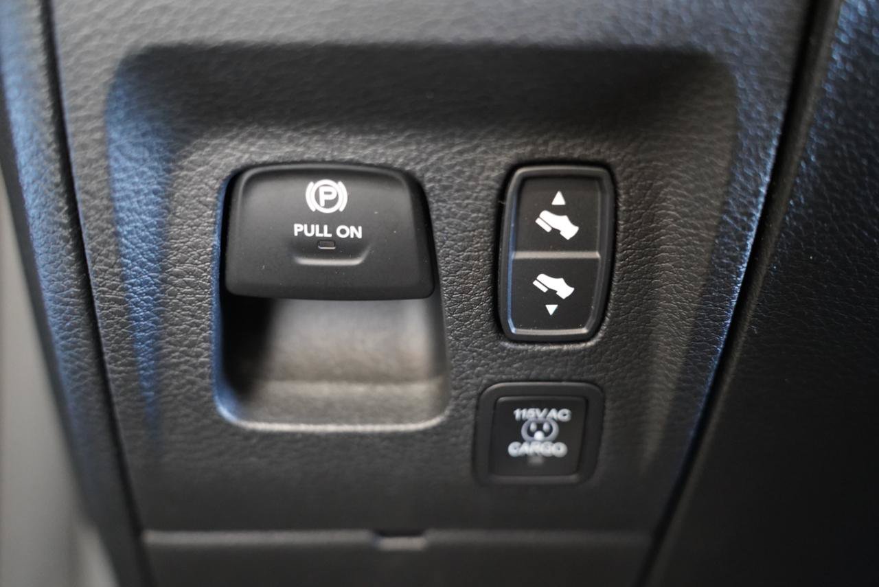 Used 2024 RAM 1500 Laramie AWD/4WD image 24