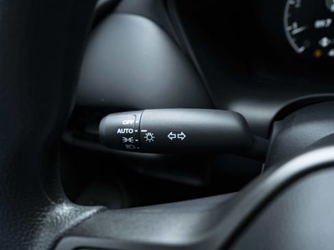 Used 2026 Honda HR-V LX image 23